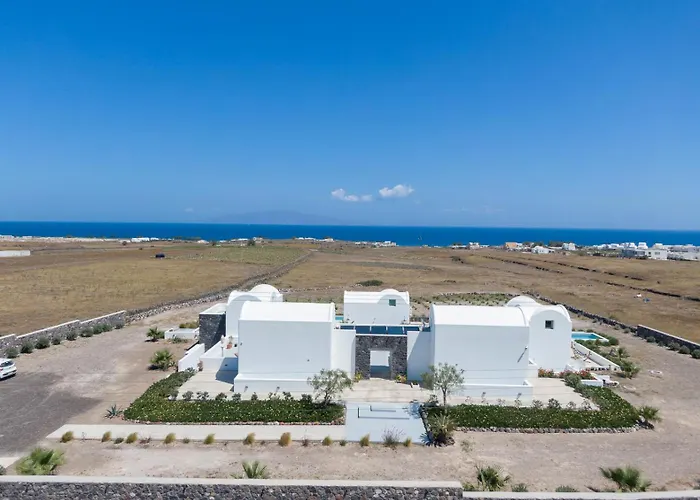 Oia Kissiri - Private Pool Villas